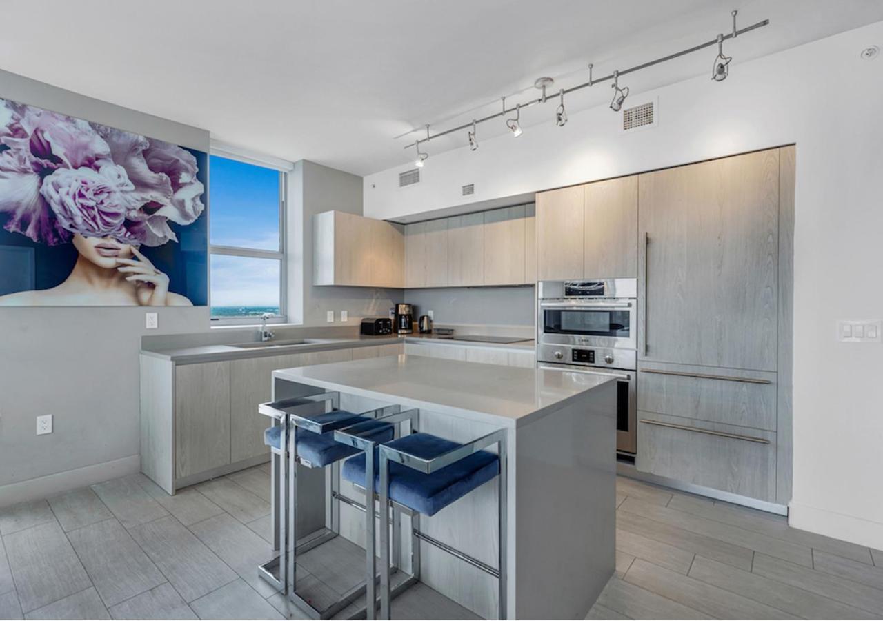 Hyde Beach House Three-Bedroom, Waterfront, Ocean And Intercostal View, Rooftop Pool, 5 Min Walk To Beach 할리우드 외부 사진