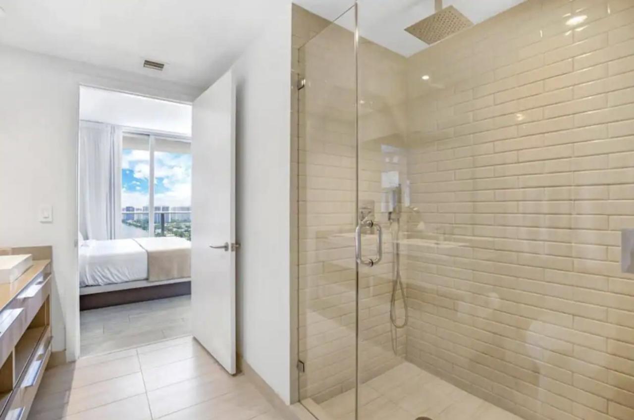 Hyde Beach House Three-Bedroom, Waterfront, Ocean And Intercostal View, Rooftop Pool, 5 Min Walk To Beach 할리우드 외부 사진
