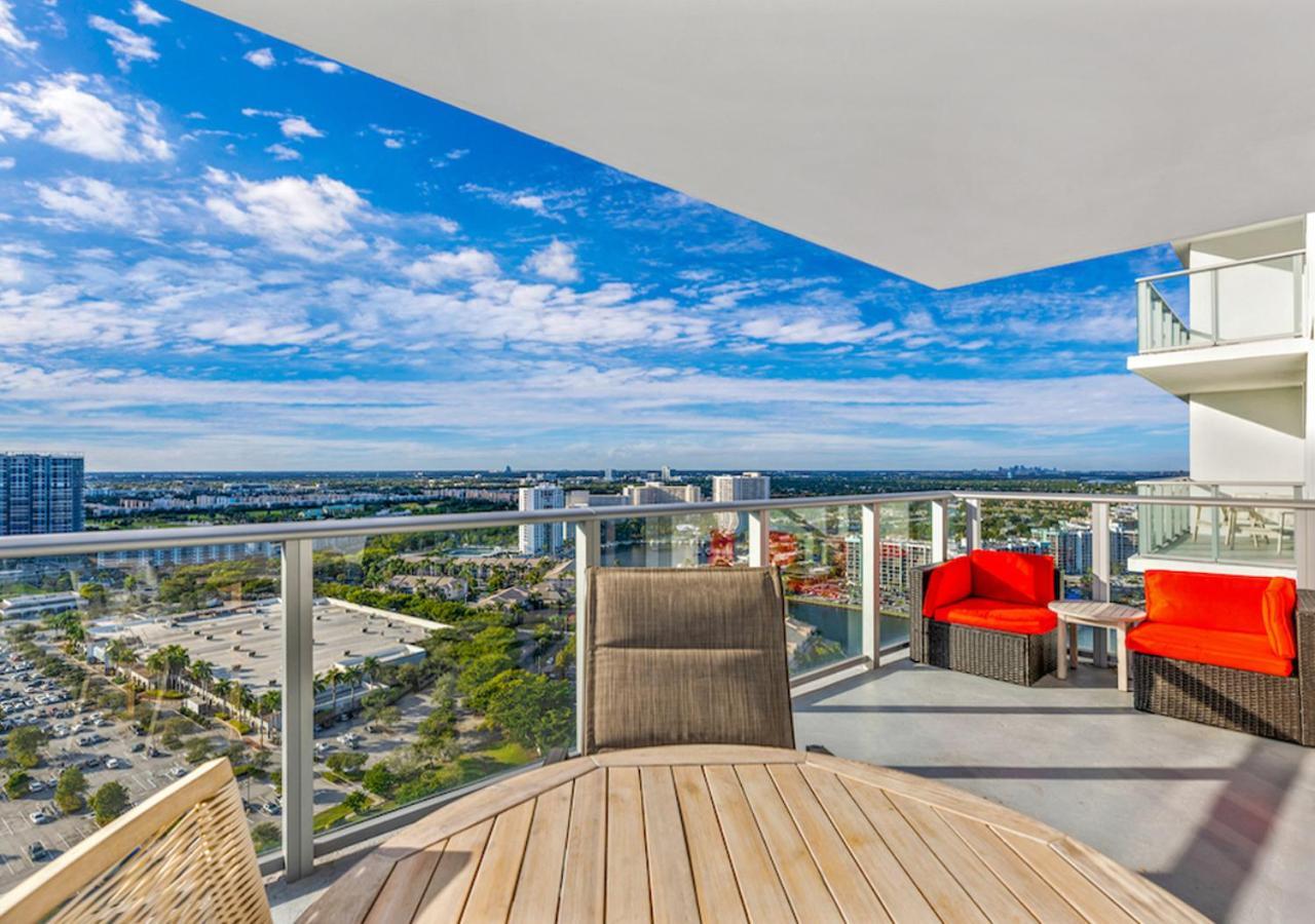 Hyde Beach House Three-Bedroom, Waterfront, Ocean And Intercostal View, Rooftop Pool, 5 Min Walk To Beach 할리우드 외부 사진