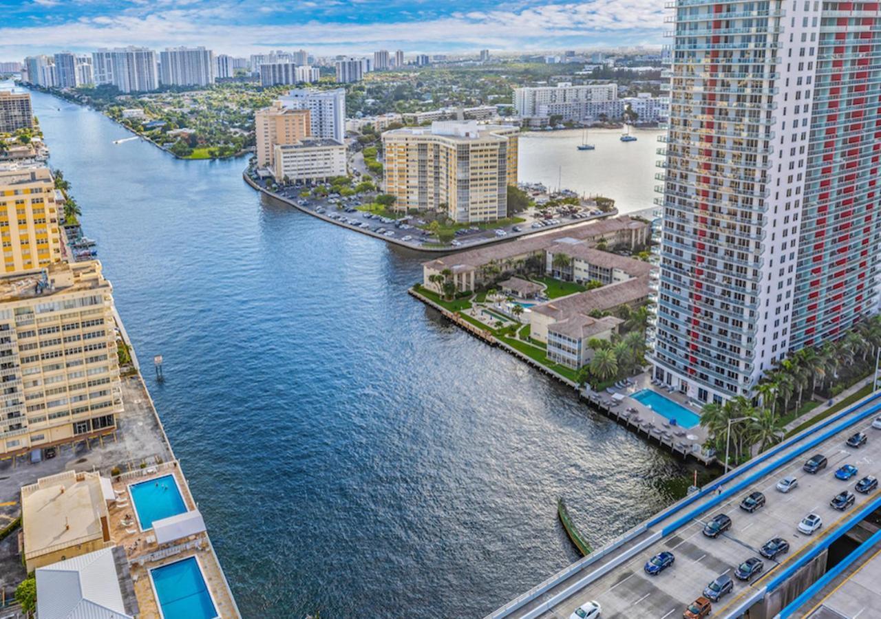 Hyde Beach House Three-Bedroom, Waterfront, Ocean And Intercostal View, Rooftop Pool, 5 Min Walk To Beach 할리우드 외부 사진